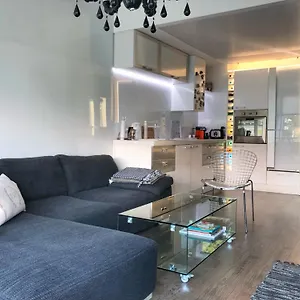 Apartment Luxury Sea View Bulldog Place Warna